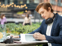 An Introduction to Wireless Headphones